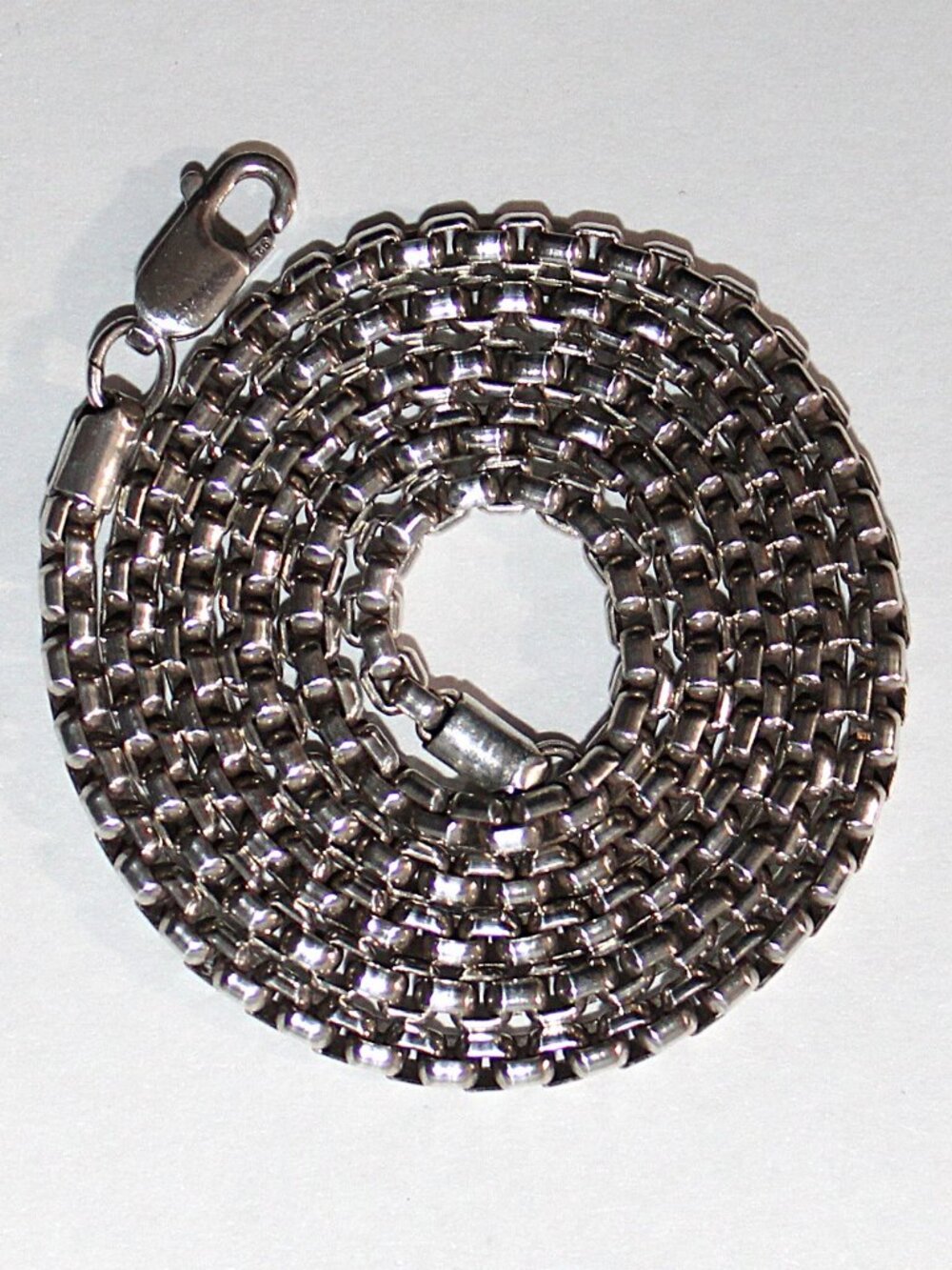 Sterling Silver Rounded Box Chain Necklace 12 Grams 17 Inches